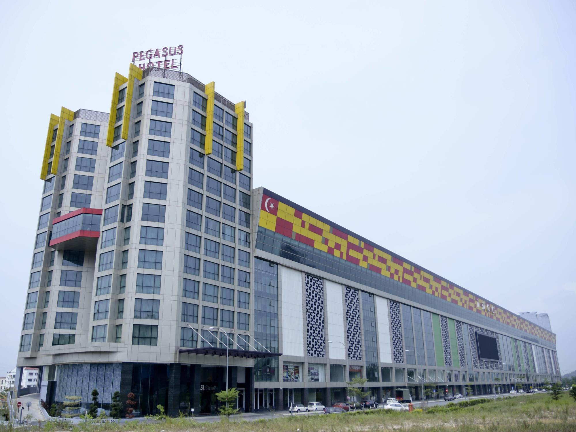 Pegasus Hotel Шах Алам Екстериор снимка