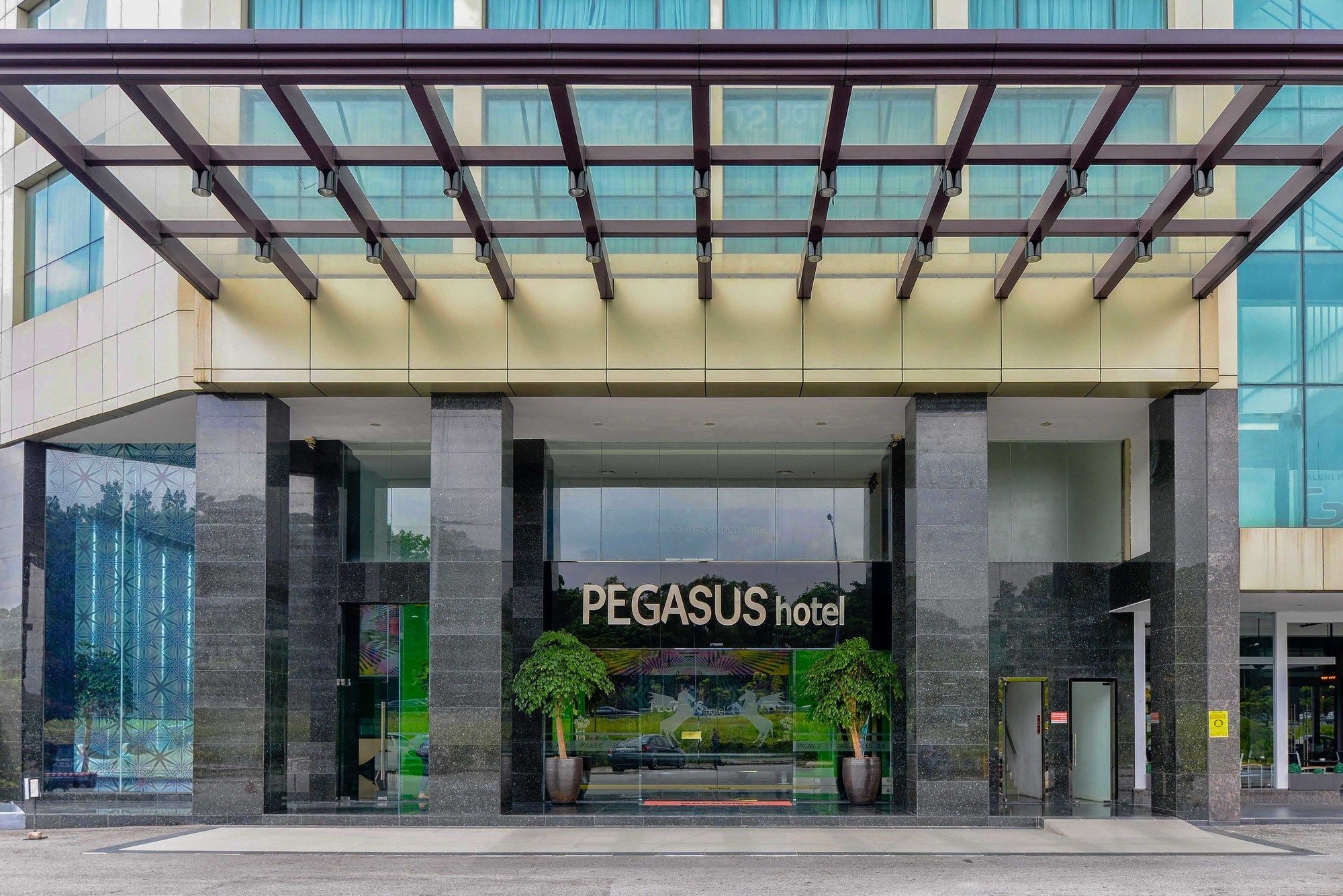 Pegasus Hotel Шах Алам Екстериор снимка